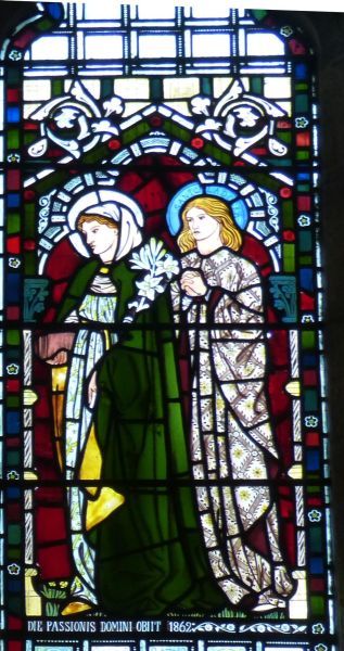 De achterste van de twee vrouwen is Sint Ladoca, herkenbaar aan haar glovende gouden haren...!
