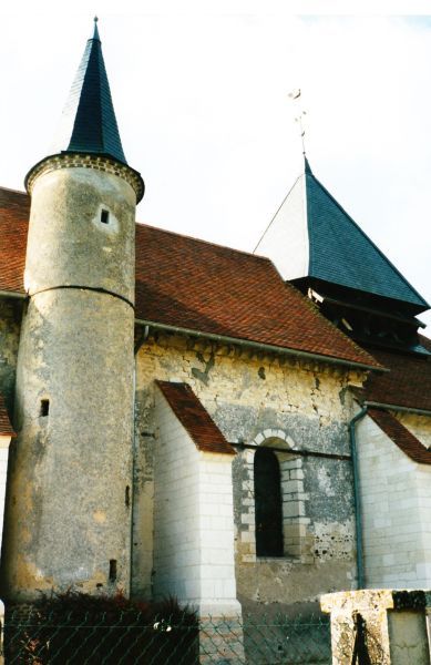 Huidige kerk op de plek waar Saint-Pouange destijds werd begraven.
