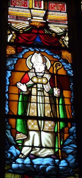 Sint Albinus in de hemel (wolkenrand) opgenomen.