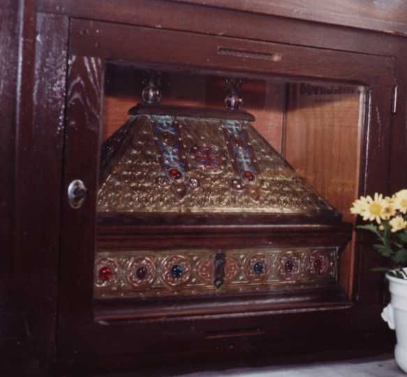 Reliekschrijn. België, Vissenaken, St-Maartenskerk.