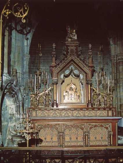 Reliekschrijn. Frankrijk, Bretagne, St-Pol de Léon, Église St-Pol,