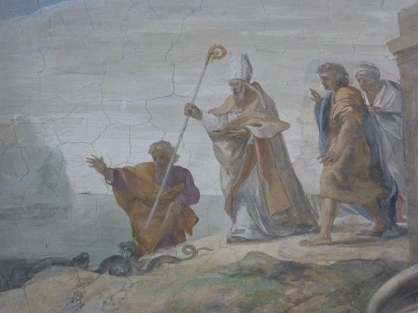 Sint Patrick verdrijft de slangen.