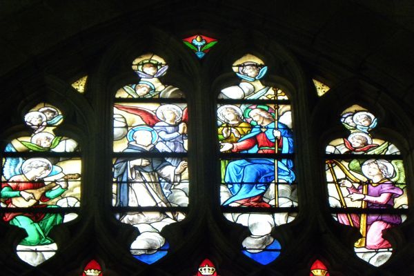 Vincentius door Christus, omringd door engelen, in de hemel ontvangen.