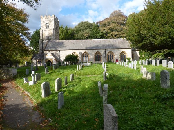 Het kerkje van Saint Gluvias bij Penryn, Cornwall, Engeland.