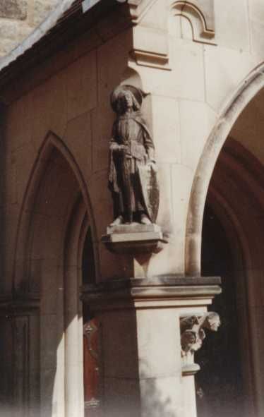 Beeldhouwwerk.