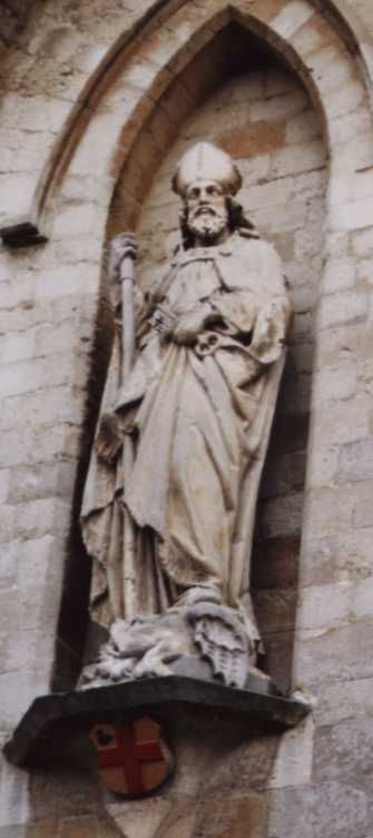 Steensculptuur.