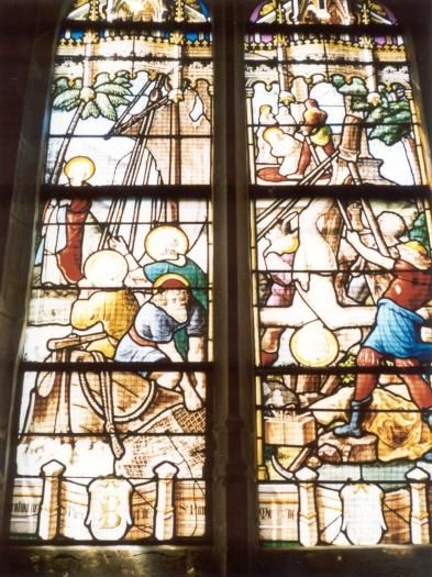 Links: roeping van Petrus; rechts: martelaarschap apostel Petrus.