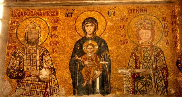 Keizerin Irene en haar man Johannes Comnenos doen een schenking aan de Heilige Maagd. Xenia (gedoopt Irene) van Byzantium (= het voormalige Constantinopel, thans Istanbul, Turkijke) keizerin & weldoenster.