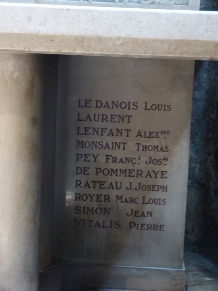 Gedenkplaat. St. Germain des Prés, Parijs, Frankrijk.