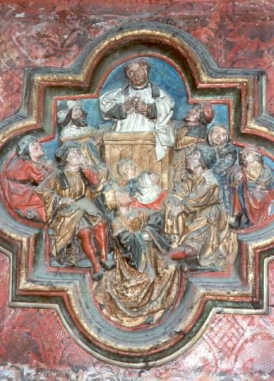 Priester Honestus preekt in Pamplona.