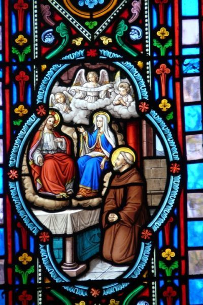 Sint Ivi in de hemel ontvangen door Jezus en Maria.