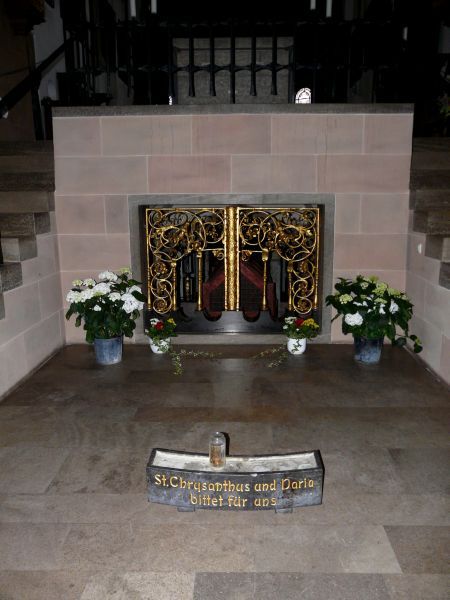 Rustplaats van de relieken van Chrysanthus en Daria in de pelgrimskerk te Münstereifel.