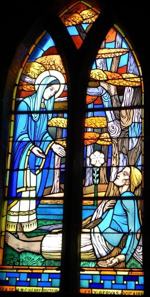 Het verhaal vertelt dat uit het graf van Salaun een lelie bloeide met het opschrift 'Ave Maria'. Hier wordt hij afgebeeld in de slaap van de dood. Een lelie groeit uit zijn hart. Maria staat tegenover hem en nodigt hem uit.
