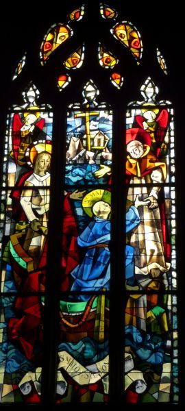 Ontvangen door Sint-Aäron. Op de achtergrond links de schipper die Sint Maclou overvoer en van wie de legende veronderstelt dat het Christus was!