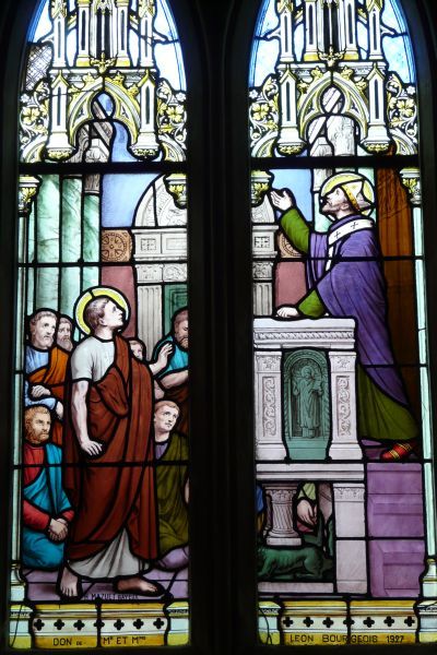 Augustinus luistert naar de prediking van Sint Ambrosius.