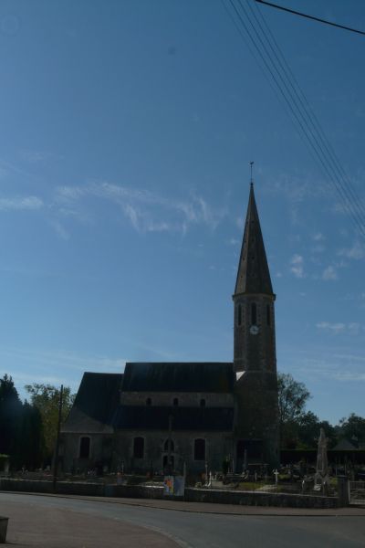 Kerk te Livry (Calvados), Frankrijk.