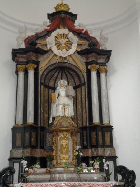 Sint-Begga-altaar.